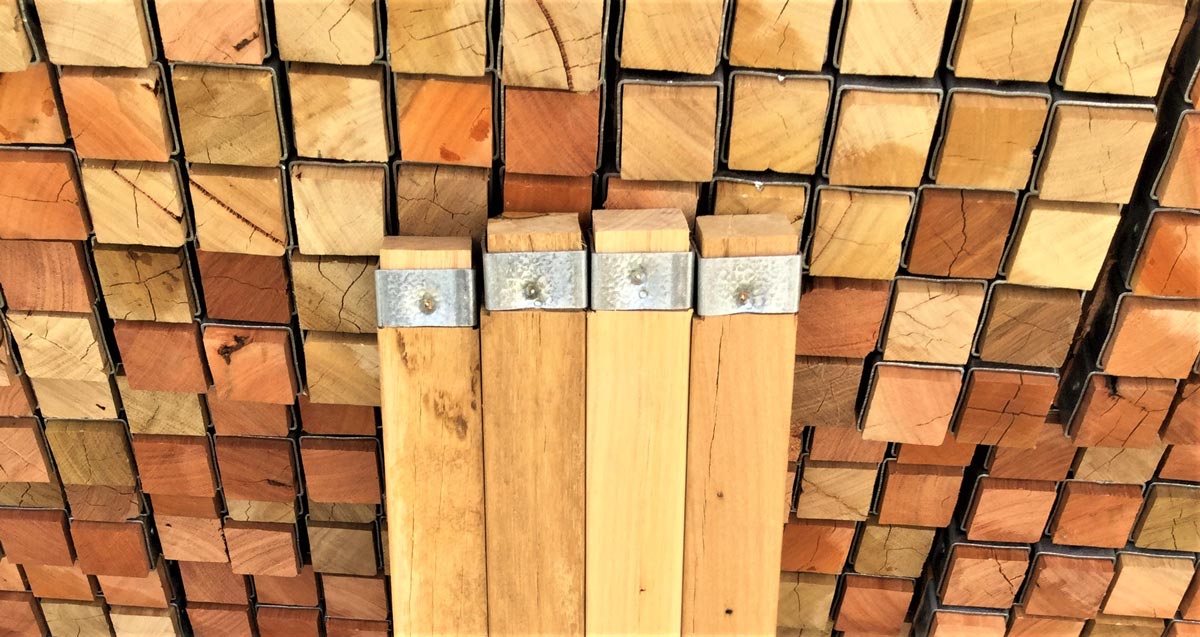 Pine Wood Pegs